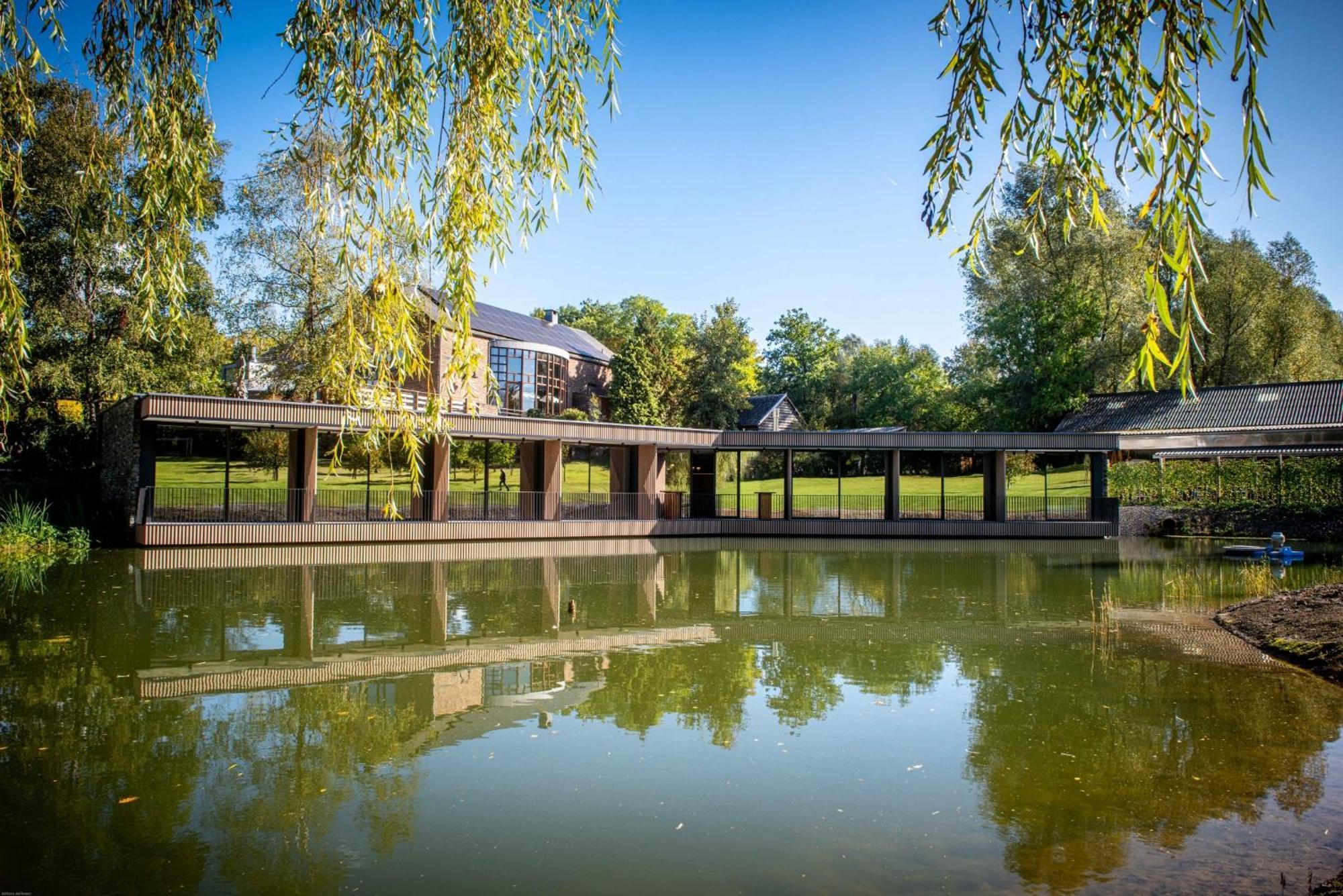 Aux Etangs - Hotel Battice Exteriör bild