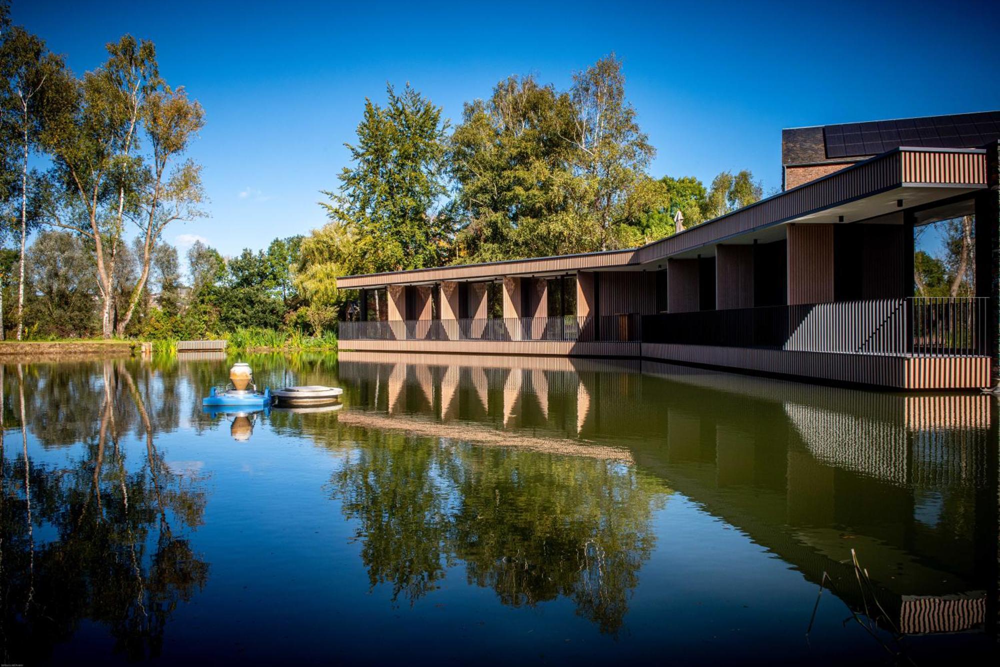 Aux Etangs - Hotel Battice Exteriör bild